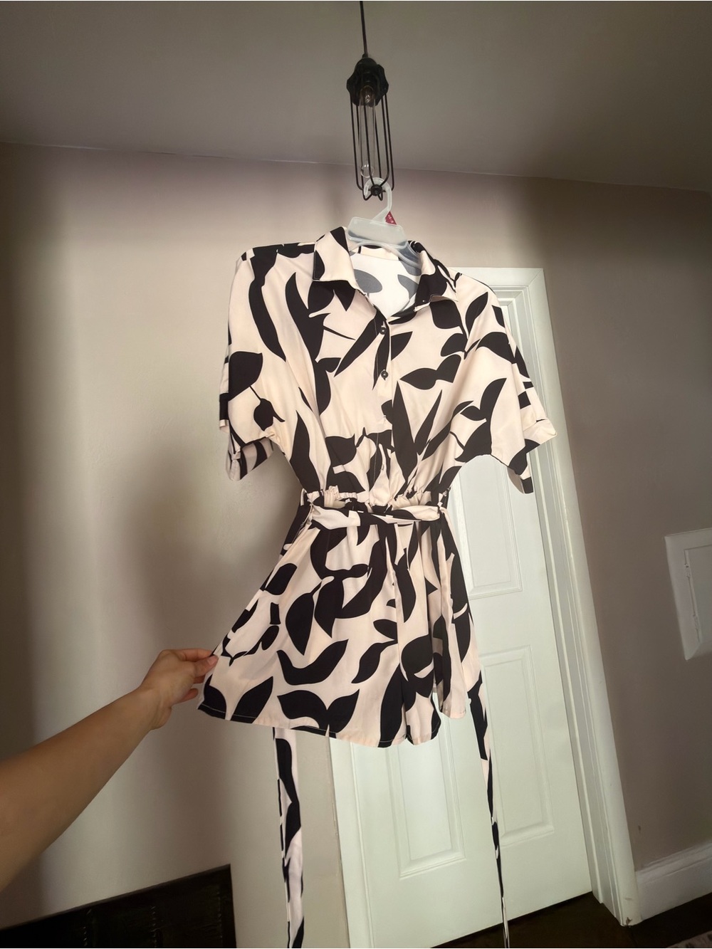 Emery Rose Front Button Short Sleeve